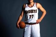开云体育登录-NBA球员展示球技，与中国球迷分享篮球热情