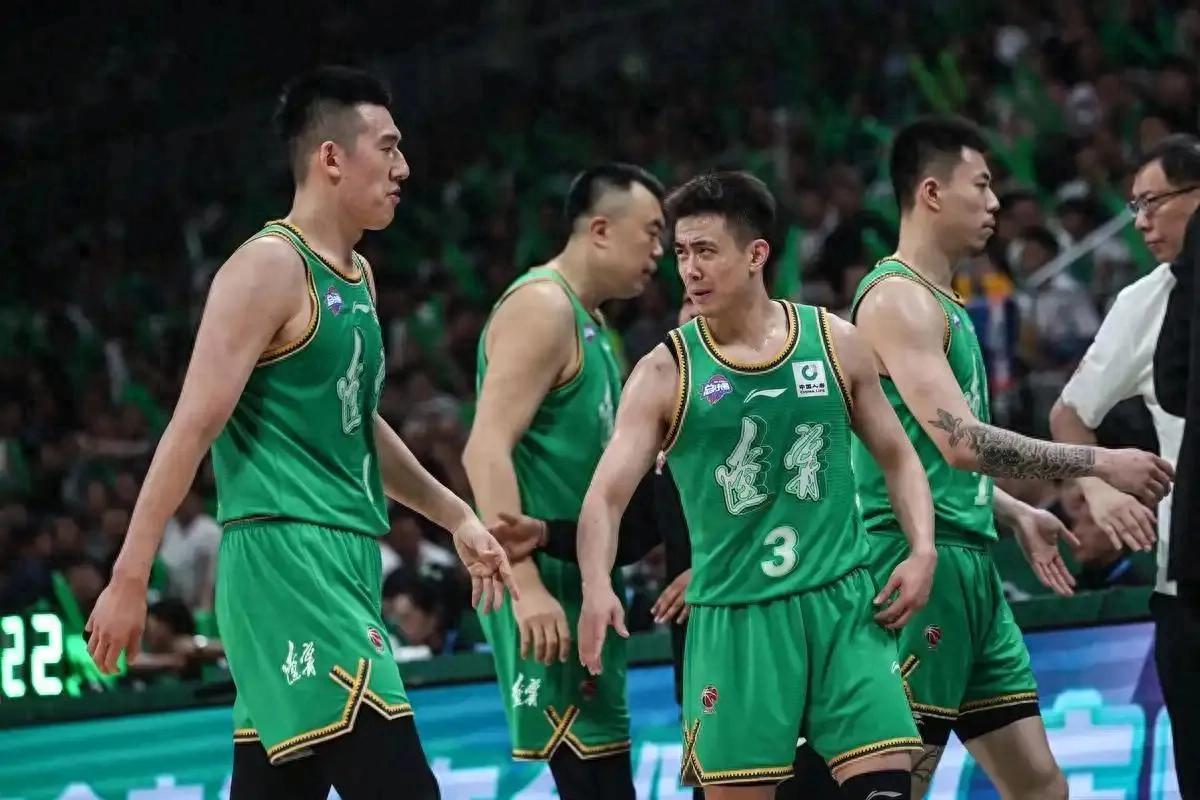 竞猜热点战术调整奏效，成功扭转局势的简单介绍