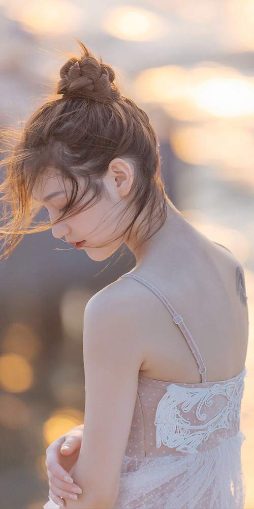 铁壁防守与王者归来，老鹰锁死黄蜂，利拉德欧冠半决赛式接管